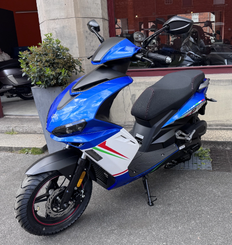 Motorroller bei Kallenbach